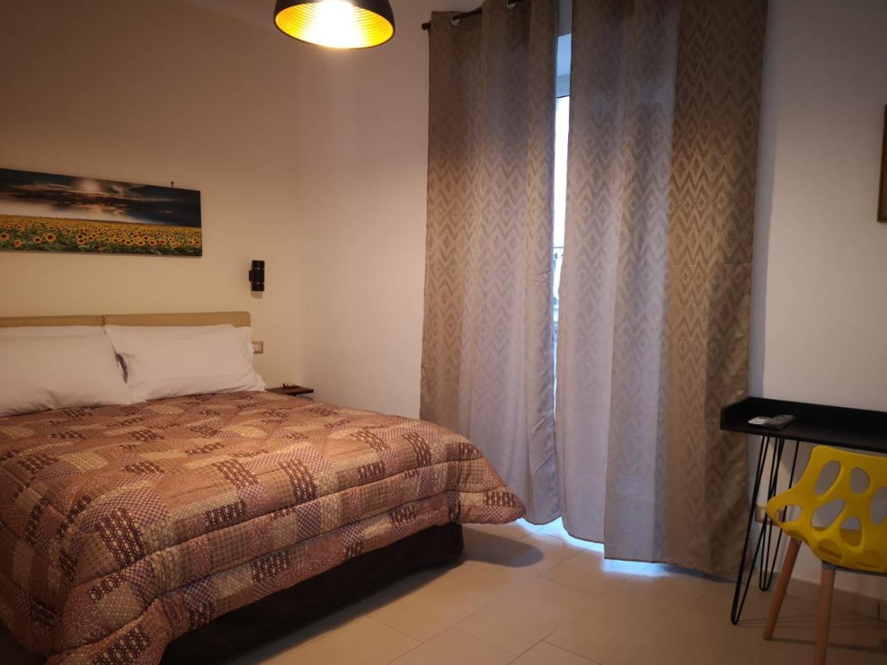 Bed and Breakfast A Due Passi Dal Museo Neapol Exteriér fotografie